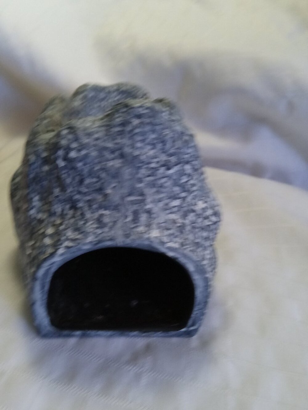 Grey medium-sized cave for reptiles